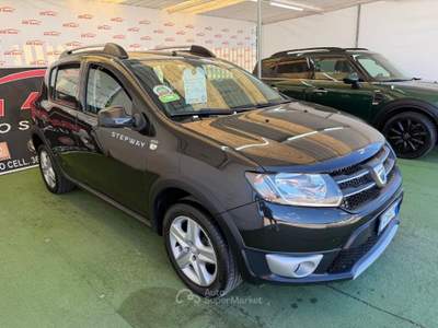 Dacia Sandero STEPWAY 1.5 DIESEL 90CV Nero usata Giugliano