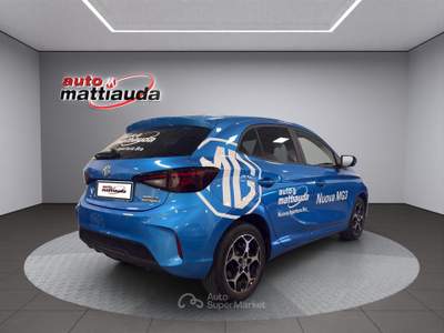 MG3 Mg3 1.5 Tgdi 195CV AT HEV Luxury Blu/Azzurro usata Bra
