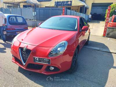Alfa Romeo Giulietta Super Rosso usata Torino