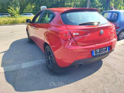 Alfa Romeo Giulietta Super Rosso usata Torino