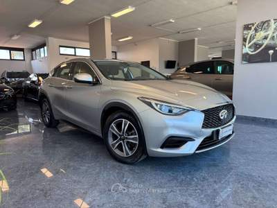 Infiniti Q30 1.5d 110cv Sport Edition Led Pdc Stupenda Grigio usata Giugliano in Campania