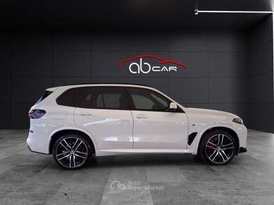 BMW X5 30 d MSport Pro xDrive Steptronic Bianco usata Casagiove