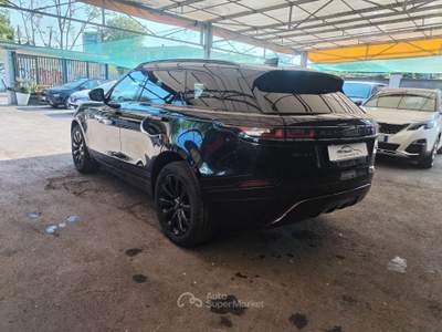 Land Rover Range Rover Velar Range Rover Velar 2017 2.0 si4 R-Dynamic HSE 250cv Nero usata Milano