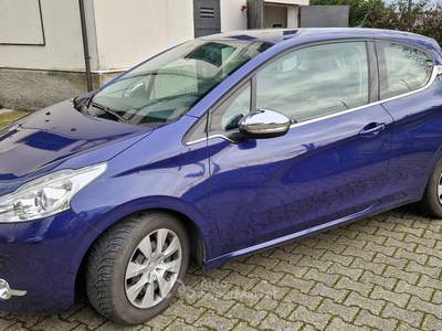 Peugeot 208 Allestimento Allure, Unico Proprietario, Tagliandata, In garage Blu/Azzurro usata Parma