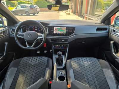 Volkswagen Taigo 1.0 TSI 115CV R-Line Tetto Panorama CockpitPro 17" Argento usata Rezzato