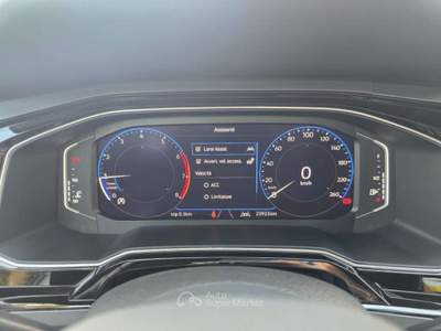 Volkswagen Taigo 1.0 TSI 115CV R-Line Tetto Panorama CockpitPro 17" Argento usata Rezzato