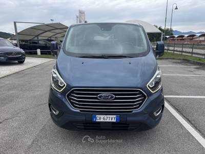 Ford Tourneo Custom Titanium Manuale Passo Corto 8 posti Grigio usata Crocetta del Montello