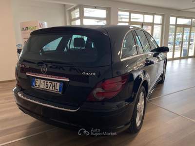 Mercedes-Benz Classe R Mercedes-Benz Classe R 350  R 350 CDI cat 4Matic Premium Nero usata Cassino
