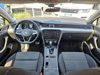 Volkswagen Passat 1.6 TDI SCR 120cv BMT DSG Business Grigio usata Torino