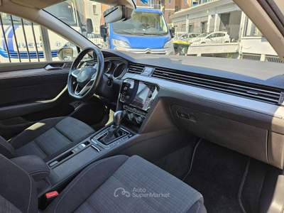 Volkswagen Passat 1.6 TDI SCR 120cv BMT DSG Business Grigio usata Torino