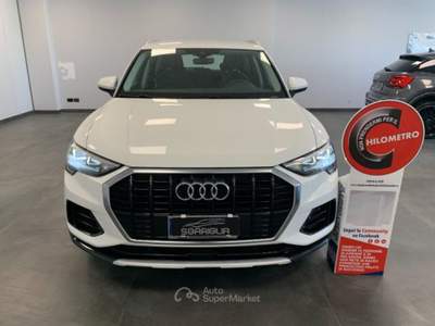 Audi Q3 S tronic Automatico Advanced Bianco usata Qualiano