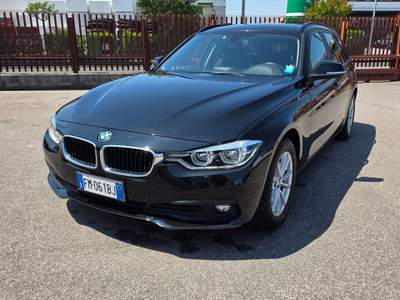 BMW Serie 3 318d 318 318d Touring Business Advantage aut. IVA ESPOSTA Nero usata Bussolengo