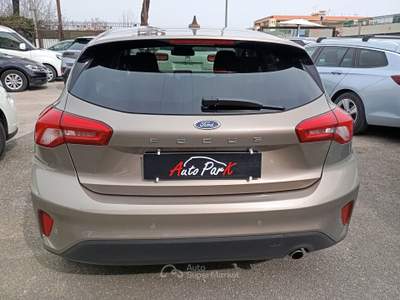 Ford Focus 5P 1.0 EcoBoost 125CV Titanium Aut. Bronzo usata Giugliano in Campania