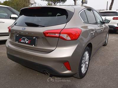 Ford Focus 5P 1.0 EcoBoost 125CV Titanium Aut. Bronzo usata Giugliano in Campania