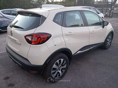 Renault Captur 1.5 dCi 90CV Business Aut. Beige usata Giugliano in Campania