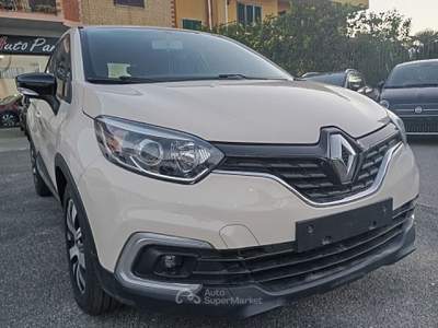 Renault Captur 1.5 dCi 90CV Business Aut. Beige usata Giugliano in Campania