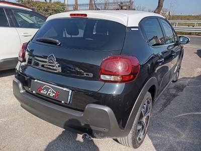 Citroen C3 1.5 BlueHDi 100CV Shine Pack Nero usata Giugliano in Campania