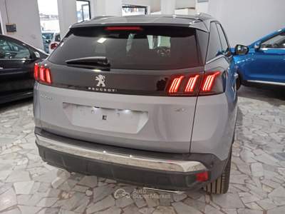 Peugeot 3008 1.2 PureTech Turbo 130CV GT Aut. Grigio usata Giugliano in Campania