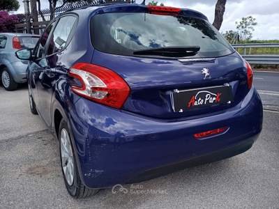 Peugeot 208 5P 1.2 VTi 82CV Active Blu/Azzurro usata Giugliano in Campania