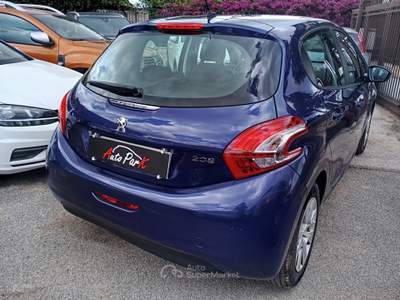 Peugeot 208 5P 1.2 VTi 82CV Active Blu/Azzurro usata Giugliano in Campania