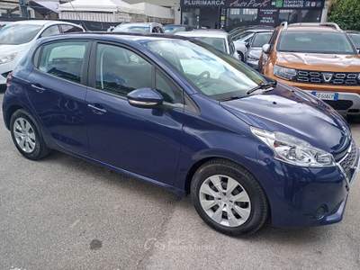 Peugeot 208 5P 1.2 VTi 82CV Active Blu/Azzurro usata Giugliano in Campania