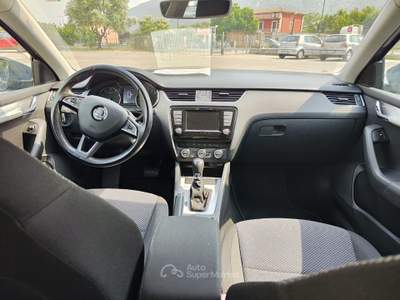 Skoda Octavia Wagon Executive G-Tec Grigio usata Serino