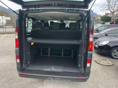 Renault Trafic BluedCi 110CV 9 POSTI Equilibre IVA INCLUSA Grigio usata Serino