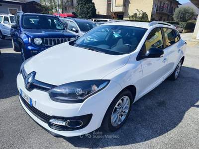 Renault Mégane Megane Mégane dCi 110CV Start&Stop SporTour Energy Limited Bianco usata Serino