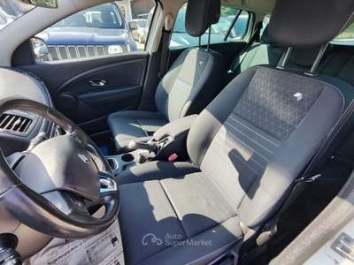 Renault Mégane Megane Mégane dCi 110CV Start&Stop SporTour Energy Limited Bianco usata Serino