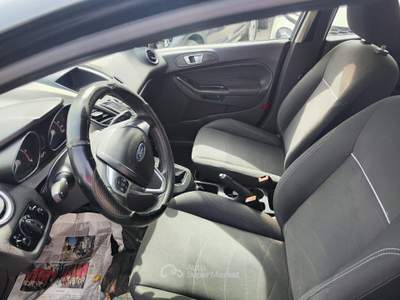 Ford Fiesta 5 porte Titanium Nero usata Serino