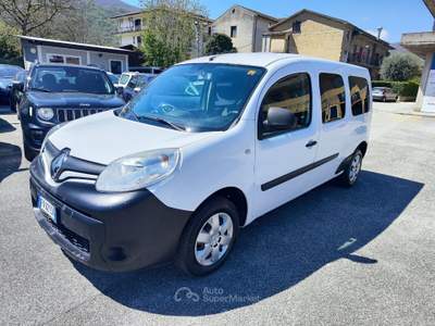 Renault Kangoo 5 porte Stop & Start Extrem N1 Bianco usata Serino