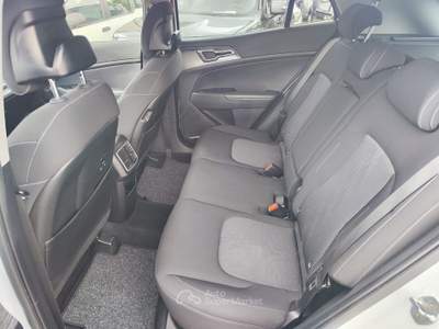 Kia Sportage MHEV Style Bianco usata Serino