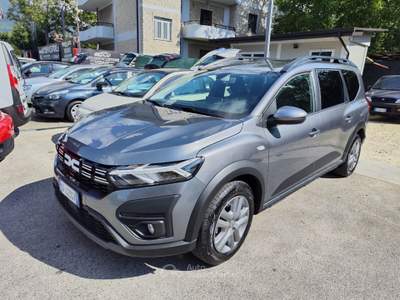 Dacia Jogger 100CV 7 posti Expression Grigio usata Serino
