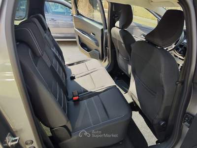 Dacia Jogger 100CV 7 posti Expression Grigio usata Serino