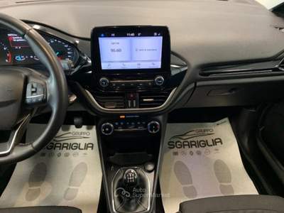 Ford Fiesta Benzina Titanium 5 Porte Grigio usata Qualiano