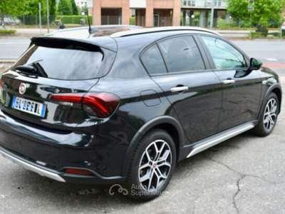 Fiat Tipo TIPO 1.6 MJET CROSS 130CV Nero usata Torino