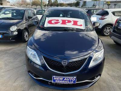 Lancia Ypsilon 5p.GPL Ecochic Silver Blu/Azzurro usata Qualiano
