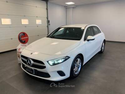 Mercedes-Benz Classe A A 180 d Automatico Sport + Full Led Bianco usata Qualiano