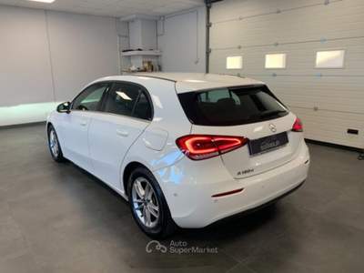 Mercedes-Benz Classe A A 180 d Automatico Sport + Full Led Bianco usata Qualiano