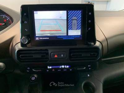 Peugeot Rifter 7 POSTI GT Line 1.5 BlueHDi Standard Bianco usata Qualiano