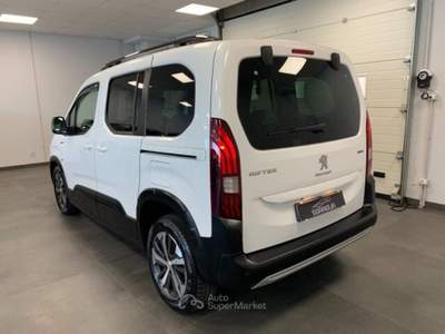Peugeot Rifter 7 POSTI GT Line 1.5 BlueHDi Standard Bianco usata Qualiano
