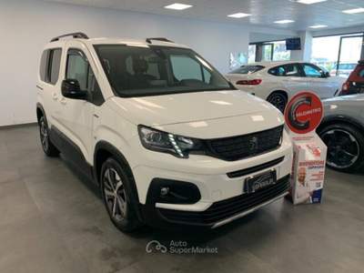 Peugeot Rifter 7 POSTI GT Line 1.5 BlueHDi Standard Bianco usata Qualiano
