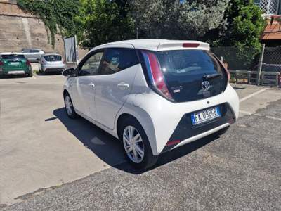 Toyota Aygo X Aygo 5p 1.0 x-cite m-mt Bianco usata ROMA