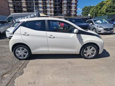 Toyota Aygo X Aygo 5p 1.0 x-cite m-mt Bianco usata ROMA