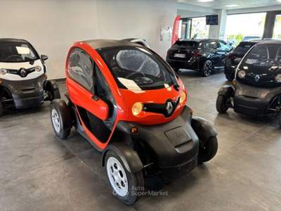 Renault Twizy 45 Intens Elettrica 125 CC Arancione usata Qualiano