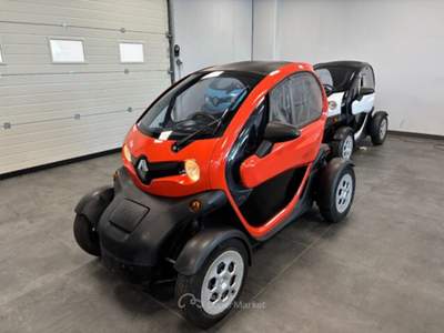 Renault Twizy 45 Intens Elettrica 125 CC Arancione usata Qualiano
