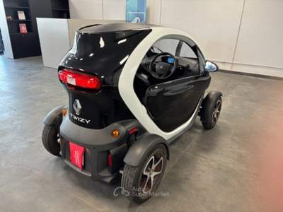 Renault Twizy 45 Intens Elettrica 125 CC Bianco usata Qualiano