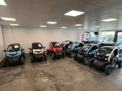 Renault Twizy 80 Intens Elettrica 125 CC Blu/Azzurro usata Qualiano