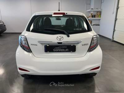 Toyota Yaris Benzina Lounge 5 Porte Bianco usata Qualiano