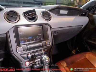 Ford Mustang Convertible 2.3 EcoBoost aut. Nero usata Adelfia